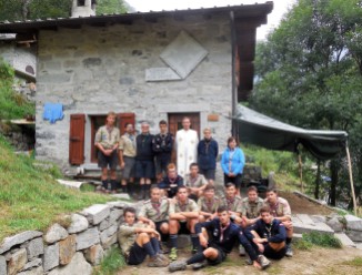 Il Clan alla base scout delle Aquile Randagie "la Centralina" (CM 2017)
